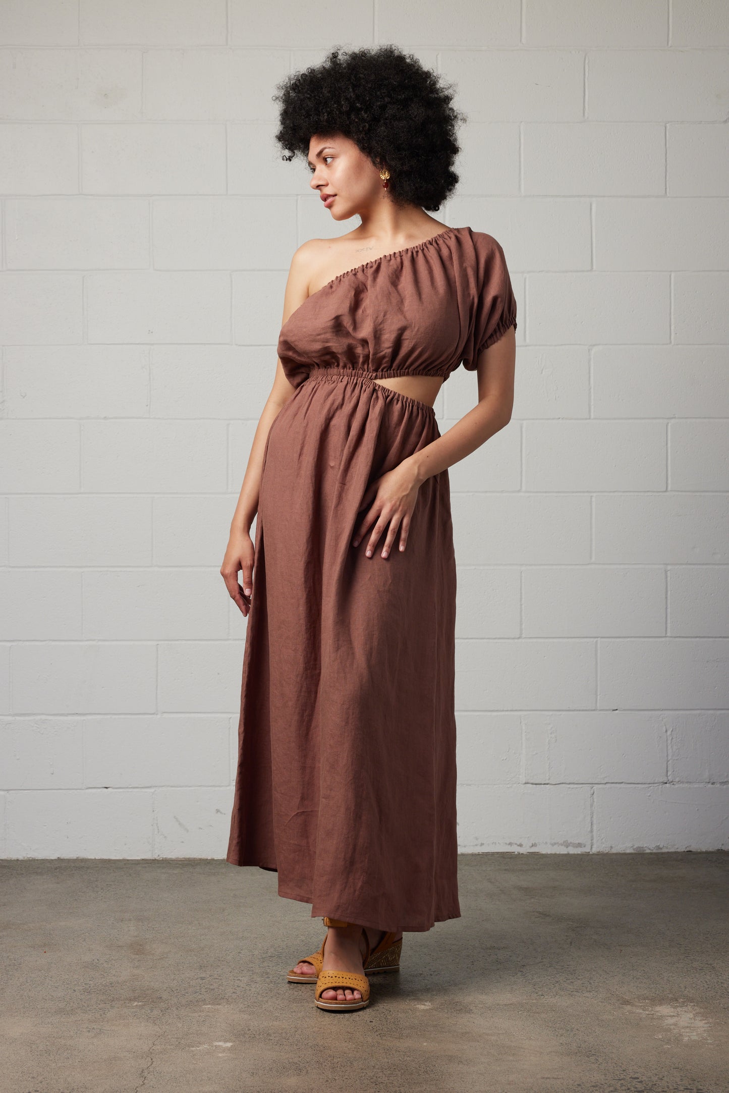 Robyn Linen Dress Mocha