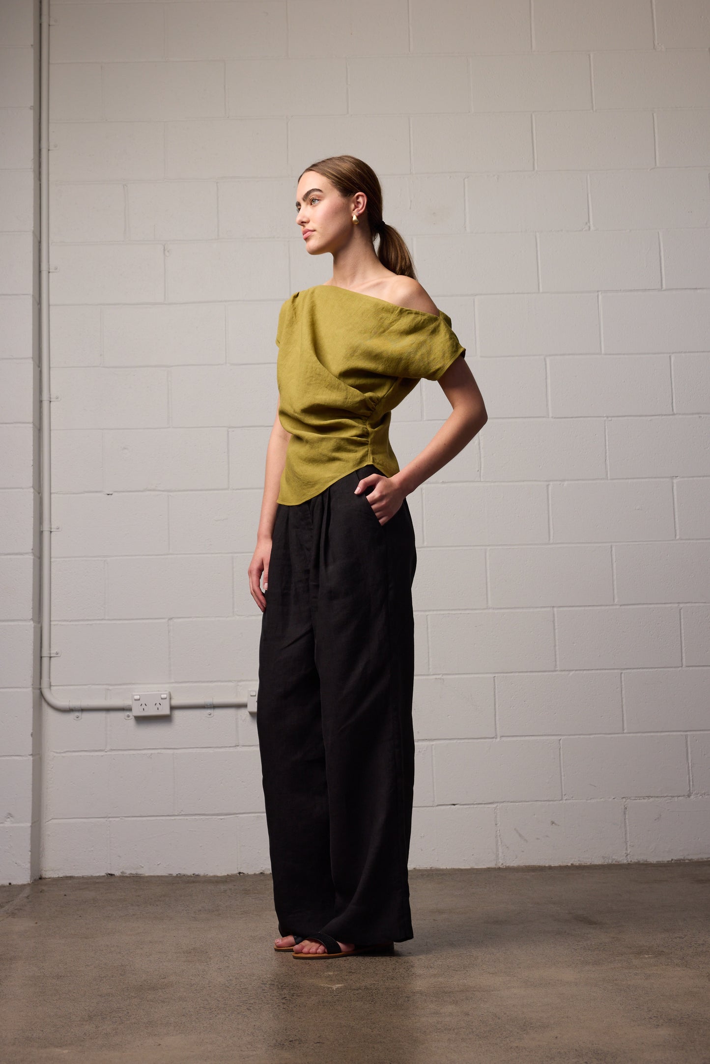 Nora Top Moss