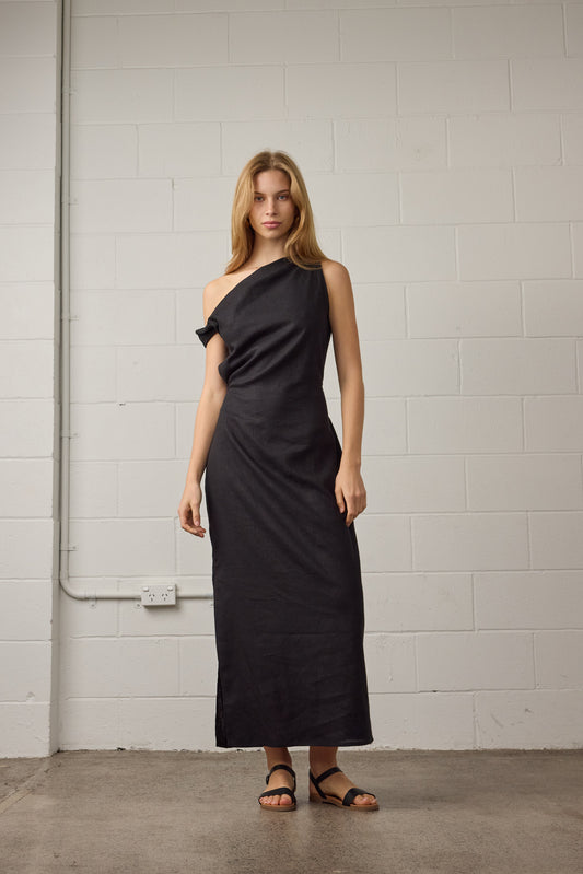 Leo Dress Black