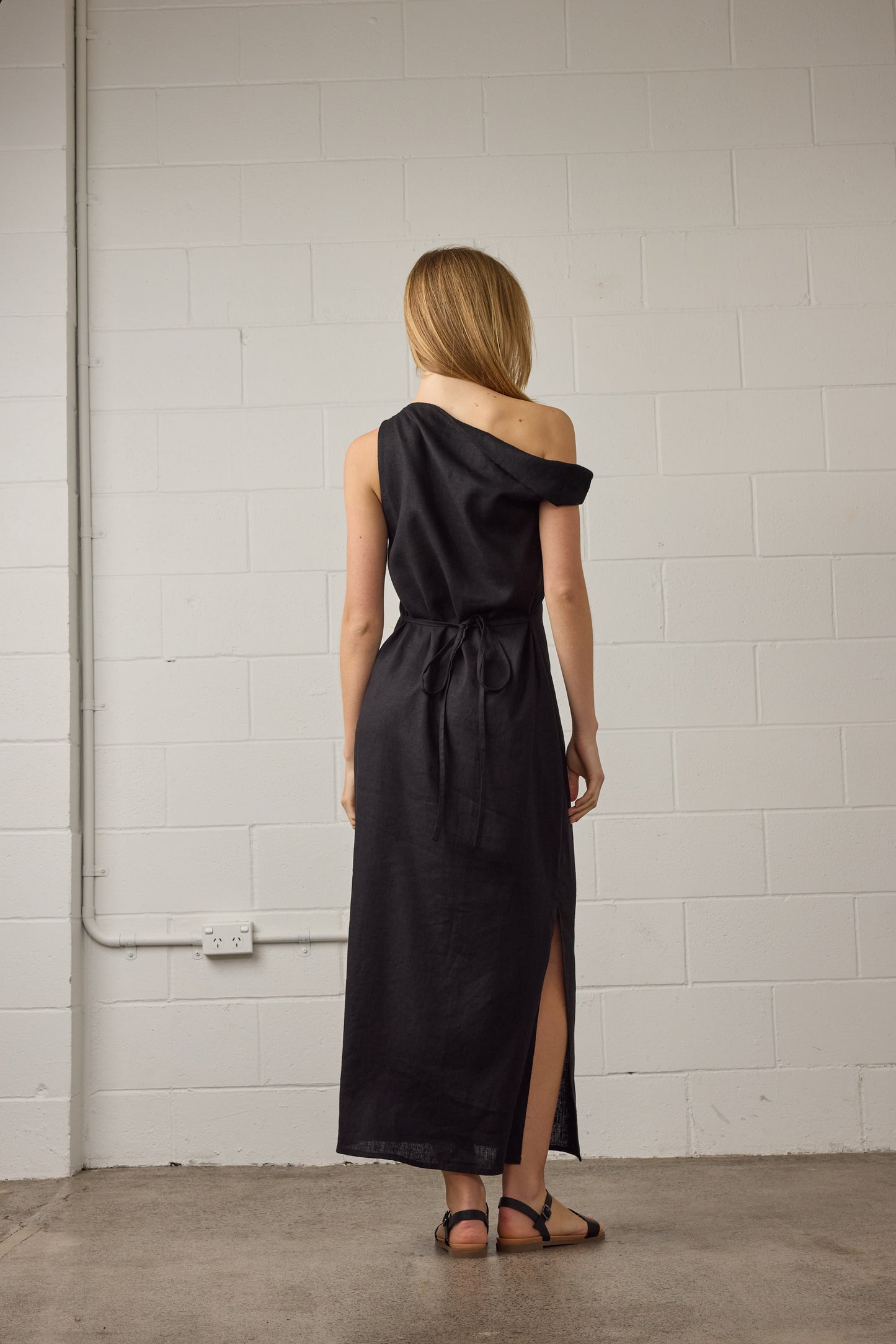 Leo Dress Black