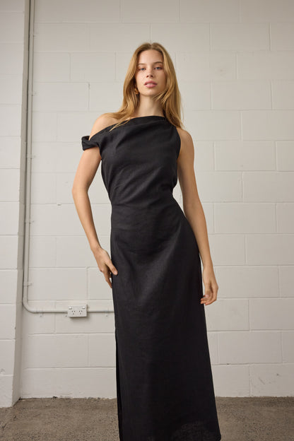 Leo Dress Black